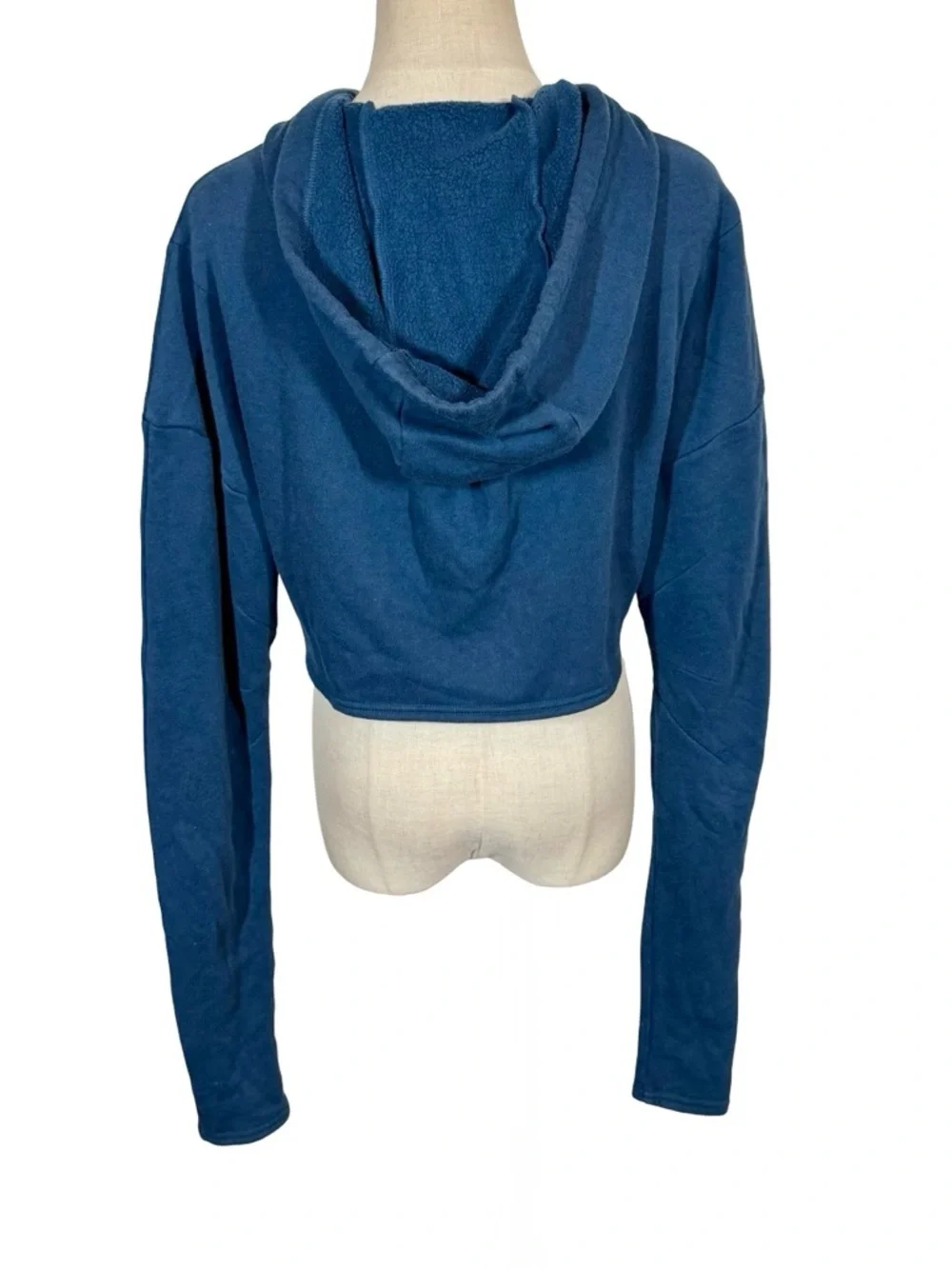 ALO Yoga Extreme Cropped Zip Up Hoodie in Eclipse Blue